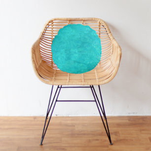 Kleur zeeblauw water rond kussen