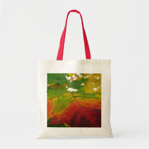 Kleuren van de Natuur "Maple Leaf Autumn" Fotograf Tote Bag