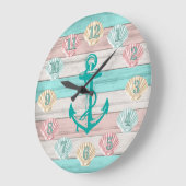 Kleuren van kabelstootbalken met zeespalen en anke grote klok (Hoek)