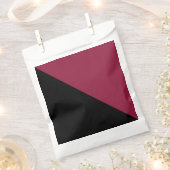 Kleurenblok voorkeurstassen (Black & Berry Red) Bedankzakje (Geknipt)