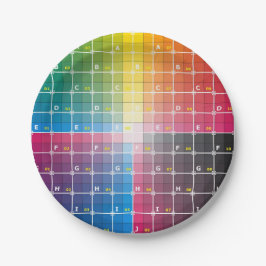 kleurenraster op papieren borden bordje