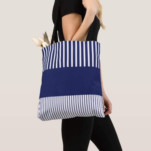 Kleurenstrepen voor Pop - blauw en wit Tote Bag (Dichtbij)