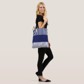 Kleurenstrepen voor Pop - blauw en wit Tote Bag (Op model)
