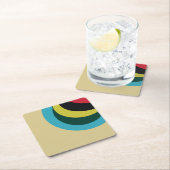 Kleurig curvepatroon kartonnen onderzetters (Insitu)