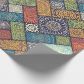 Kleurig diagonaal patroon cadeaupapier (Hoek)