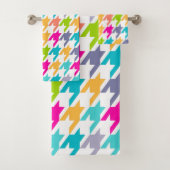 Kleurig houndstooth-patroon bad handdoek (Insitu)