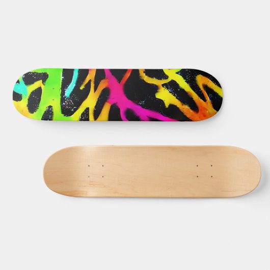 Kleurig neonspleetverfontwerp persoonlijk skateboard (Horizontaal)