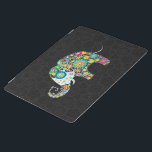 Kleurig retrorventilatorontwerp iPad cover<br><div class="desc">Retrobloemen in de vorm van een olifant. Gedecorreerd met afbeeldingen diamantdeksels. Het ontwerp is beschikbaar op andere producten en kan worden aangevraagd op elk product dat door Zazzle wordt aangeboden.</div>