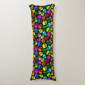 Kleurig Skulls-patroon in zwart Lichaamskussen (Voorkant Verticaal)