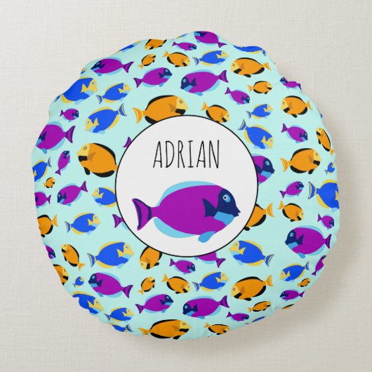 Kleurig tropisch vispatroon in blauw Zee Rond Kussen (Achterkant)