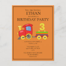 Kleurige trein op oranje derde verjaardag van kind