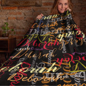 Kleurnaampatroon op zwart fleece deken