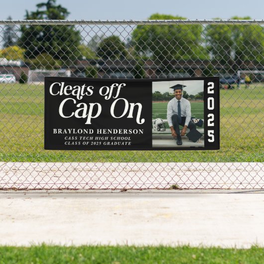 Kleurplaten uit, Pet op atleet Afstuderen Foto Spandoek (Insitu)