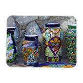 Kleurrijk aardewerk in het centrum van Loreto Magneet (Horizontaal)