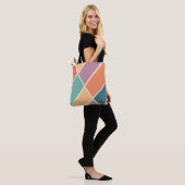 Kleurrijk abstract geometrisch vormontwerp tote bag (Op model)