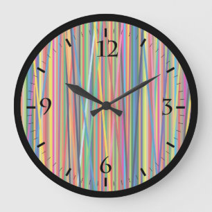 Kleurrijk abstract strepen ontwerp grote klok