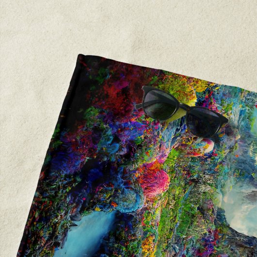 Kleurrijk betoverd bos buitenaards landschap strandlaken (In situ)