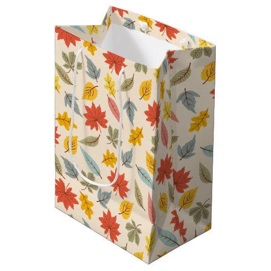 Kleurrijk blad Herfst patroon Medium Cadeauzakje (Voorkant Gekanteld)