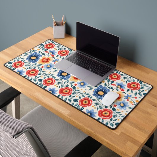 Kleurrijk bloemmotief met rood bureaumat (Kantoor 2)