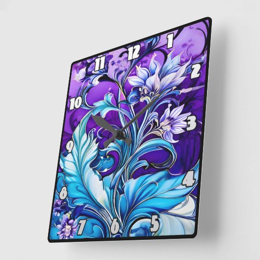 Kleurrijk bloemontwerp met blauwe en Paarse tinten Vierkante Klok (Hoek)