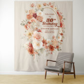Kleurrijk boeket terracotta blush 50e verjaardag wandkleed (In situ)