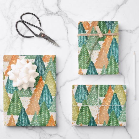 Kleurrijk bos van Evergreen met kerstbomen Inpakpapier Vel (Voorkant)