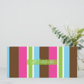 Kleurrijk cadeaubon voor macarons van een schattig (Staand voorkant)