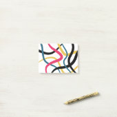Kleurrijk, chaotisch, gewaagd, levendig moderne gr post-it® notes (Op bureau)