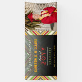 Kleurrijk Diagonaal Stripes Trendy Foto Afstuderen Spandoek (Verticaal)