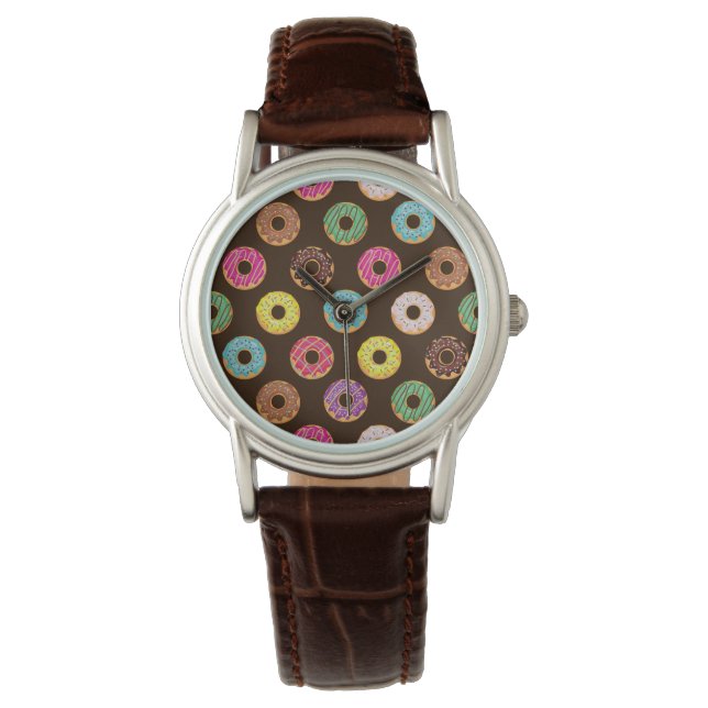 Kleurrijk Donut-patroon in chocolade Horloge (Voorkant)