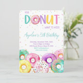 Kleurrijk Donut verjaardagsfeestje Kaart (Staand voorkant)