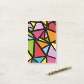 Kleurrijk driehoeken patroon 3 post-it® notes (Op bureau)