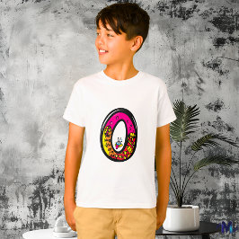 Kleurrijk en Leuke Monogram O Tribal en Doodle T-shirt