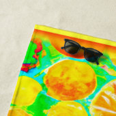 Kleurrijk fruitpatroon. Bestel nu Strandlaken (In situ)