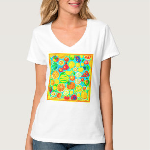 Kleurrijk fruitpatroon. Bestel nu T-shirt