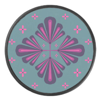 Kleurrijk geometrisch patroon in klassieke retro s hockey puck