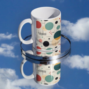 Kleurrijk geometrisch patroon uit het midden van d koffiemok