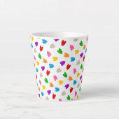 Kleurrijk Hartjes Patroon Design Wit Latte Mok (Voorkant)