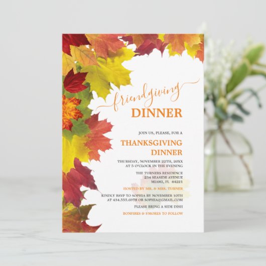 Kleurrijk herfstloof Bedankt Friendsgiving-diner Kaart (Staand voorkant)