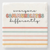 Kleurrijk Iedereen communiceert anders Stenen Onderzetter (Voorkant)