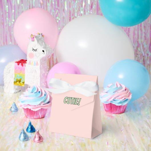 Kleurrijk illustratief verjaardagsfeestje bedankdoosjes (Feest)