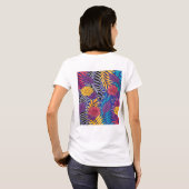 Kleurrijk inpakpapier met creatieve bloemen t-shirt (Achterkant volledig)