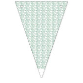 Kleurrijk inpakpapier met een herhalend patroon va vlaggetjes (Tweede vlag)