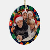 Kleurrijk Kerstmispatroon Één Foto Keramisch Ornament (Rechts)