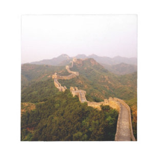Kleurrijk landschap bij de Grote Muur van China in Notitieblok
