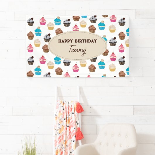 Kleurrijk Leuk Cupcakes Patroon Verjaardagsfeest Spandoek (Insitu)