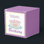 Kleurrijk Leuk Kinderen Verjaardagstaart Feest Bedankdoosjes<br><div class="desc">Gepersonaliseerde verjaardagstaart gunst doos voor kinderfeestjes.</div>