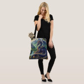 Kleurrijk, middeleeuws Drakenkasteel Tote Bag (Op model)