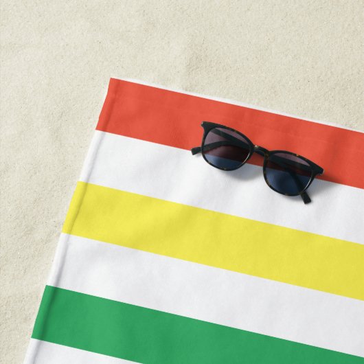 Kleurrijk nautisch vrijgezellenfeest aandenken strandlaken (In situ)