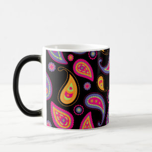 Kleurrijk paisley patroon magische mok